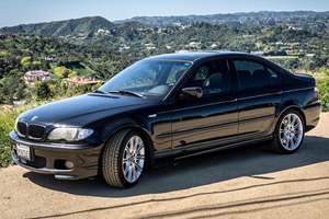 BMW 330i ZHP Sedán 2005 Usado, Sin Reserva, Transmisión Manual de 6 Velocidades, Paquete de Rendimiento ZHP, Mayormente Usado en Clima Cálido - Product Image 3