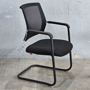Silla Ergonómica de Malla para Arrodillarse con Reposabrazos Fijos para Reuniones - Product Image 2