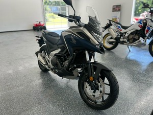 Venta al por Mayor de Hondas NC750X DCT 2024 Listas para Envío - Product Image 2