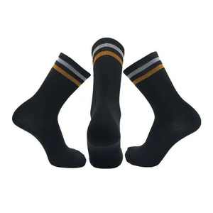 Chaussettes de sport tissées pour hommes et femmes, de la meilleure conception, longueur mi-mollet, à adhérence, séchage rapide, respirantes, pour adultes, en polyester/coton, couleur personnalisée - Product Image 5