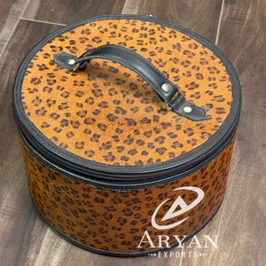 2025 gros nouveauté cuir de vachette imprimé léopard rond étui à bijoux voyage Portable organisateur bijoux mallette de rangement - Product Image 1