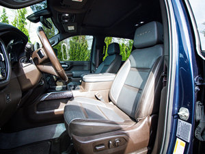 GM_C Sierra 2500HD Denali d'occasion propre 2022 - Product Image 4