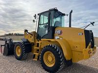 Kostenloser Versand CAT 901 Radlader 50PS Dieselmotor, 4,2 Tonnen Betriebsgewicht 1.250kg Nutzlast & 1,0m³ Schaufelkapazität