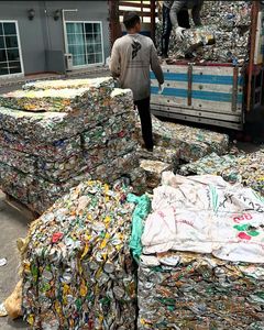 เศษกระป๋องอะลูมิเนียมอัดแน่น บรรจุ 99% อะลูมิเนียม กระป๋องเครื่องดื่ม รีไซเคิลโลหะ น้ำหนัก 10 กก. ต่อชิ้น - Product Image 5