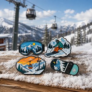 Épingles en émail personnalisées pour le ski et le snowboard, badges de revers pour veste et sac à dos, souvenirs de station de ski - Product Image 1