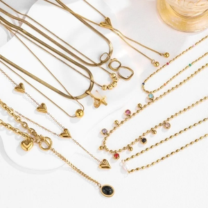 Collar de Cadena con Cuentas de Vidrio Coloridas, Chapado en Oro de Acero, Acero Inoxidable 304, Cristal Artificial de Circonio, Joyería con Forma de Corazón para Mujer - Product Image 1