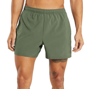 Short de sport respirant pour homme avec coupe ample donnant un flux d'air maximal et une sensation de détente pour l'entraînement au jogging et la gym - Product Image 1