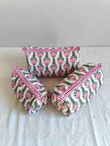 <b>Set</b> <b>Of</b> 3 Cotton Quilted Makeup Bag & Organizer Cotton Toiletry Case Travel Bag Floral Print Makeup Bag Toiletries Organizer Bag - Product Image 4