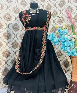 Rich Look mariée porter Kanchipuram robe avec dames indiennes femmes cousu readymade blouse bas prix en gros surat - Product Image 4