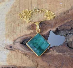 Pendentif émeraude verte en argent sterling 925 plaqué or 14 carats, fait à la main, pierre de naissance d'avril, cadeaux de bijoux - Product Image 1