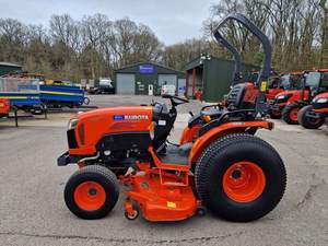 KUBOTAB2311 abordable avec chargeur frontal et pelleteuse en vente en gros - Product Image 4