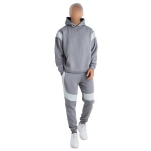 Ropa deportiva de nuevo diseño Athleisure Outfit Chándal urbano a medida Chándal moderno de tendencias minimalistas con estilo de calidad premium - Product Image 3