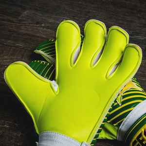 Guantes de Portero de Cuero de Alta Calidad con Protección Mejorada en el Dorso de PU, Agarre Óptimo, Correa de Muñeca Ajustable y Dedos Completos - Product Image 3