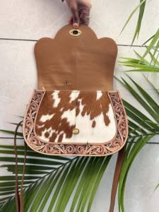 Sac à main en cuir de vachette de style occidental, cuir sculpté à la main, petit sac bandoulière, sac bohème gitan, fait à la main, multi-usages - Product Image 5