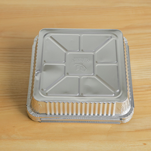 Moules à gâteaux carrés en aluminium jetables de 23x23x5 cm avec couvercles au Viet Nam - Product Image 2