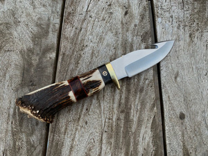 Couteau de camping à lame en acier D2 fait à la main avec manche en corne couteau de chasse Skinner extérieur personnalisé pour le soutien. - Product Image 3
