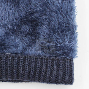 OEM Diseña tus propios gorros a la venta 2025 Logotipo personalizado Ropa para correr de invierno Gorros de jacquard Gorros - Product Image 4