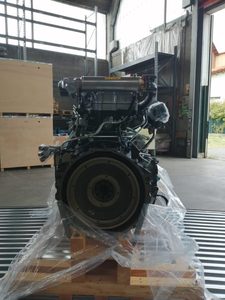 Moteur diesel 6HK1 à démarrage électrique, refroidi par eau et longue durée de vie, moteur japonais d'occasion pour l'exportation dans le monde entier, stock prêt - Product Image 3