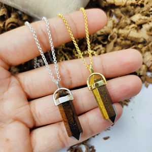 Collar con colgante de piedra preciosa de ojo de tigre, 30x8mm, lápiz de piedras preciosas de doble punto, dorado, Plata de Ley 925 - Product Image 1