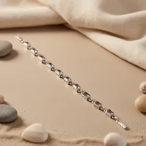 Bracelet à breloques religieuses en argent sterling 925 pour femmes - Plaqué or, cadeau tendance et idéal pour les fêtes - Product Image 1