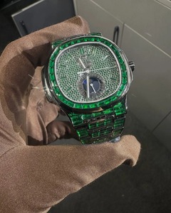 Reloj de pulsera de diamantes verdes con logotipo personalizado, con corte Baguette, joyería Hiphop antigua de lujo Premium de India - Product Image 3