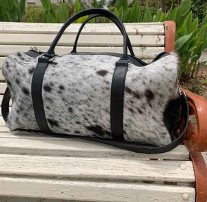 Sac de voyage week-end unisexe en cuir de vachette véritable avec fermeture éclair, personnalisable avec logo et couleur, durable - Product Image 4