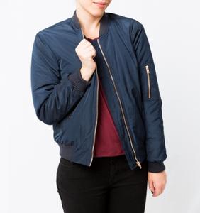 Cómoda chaqueta de bombardero para mujer, nuevo diseño personalizado, tejido de punto transpirable, nuevo estilo forrado, venta al por mayor - Product Image 1