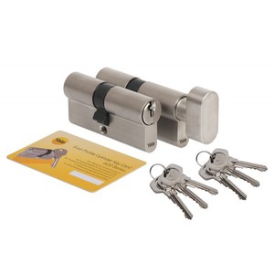 Juego de cilindros de puerta Yale Y600 30/40 + 40K/30 Níquel/Satinado, clase C - Product Image 1