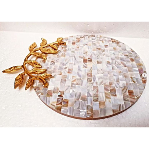 Plateau de service décoratif en nacre au design classique avec poignée en argent élégant dans le plateau de décoration de table le plus vendu - Product Image 2