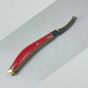 Venta superior Cuchillos de pezuña de caballo de acero inoxidable Instrumentos veterinarios reutilizables afilados con mango de madera Cuidado de pezuña - Product Image 6