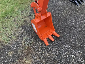 Miniexcavadora U10-5 de 1 Tonelada y 10.3 HP, Giro de Cola Cero, Compacta, Oruga, para Construcción Urbana, Motor y Bomba de Japón, 1 Año de Garantía - Product Image 6