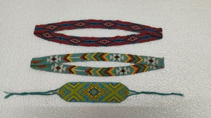 Colliers en perles de verre sur mesure, design vintage avec des ailes, chaînes de fête, qualité supérieure, coupe uniforme - Product Image 2