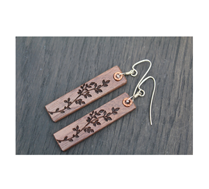 Boucle d'oreille en bois à usage quotidien avec des bijoux de mode élégants de haute qualité - Product Image 4