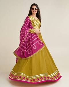 LANZANDO NUEVO DISEÑADOR VICHITRA SEDA LEHENGA CHOLI CON HILO ZARI Y TRABAJO DE ESPEJO REAL - Product Image 4