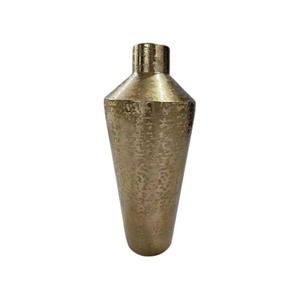Jarrón de Metal dorado de diseño minimalista, acento decorativo moderno para el hogar, oficina, boda y decoración de eventos de La India - Product Image 3