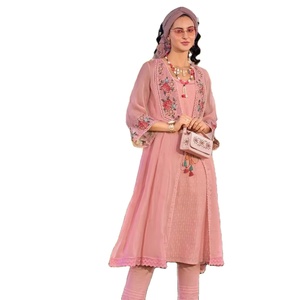 Dhwaja Export Beautiful Work New Salwar Kameez Mujeres Indian/Pakistani Colección de ropa festiva para adultos En stock - Product Image 1