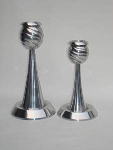 Fancy Vantage Moderno Aluminio Blanco Revestimiento en polvo Fancy Glass Hurricane Estilo indio clásico Portavelas - Product Image 5