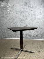 Tables et chaises de terrasse extérieures modernes en fer forgé pour jardin, balcon, bureau - Élégantes et confortables