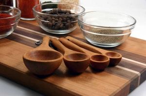 ชุดช้อนตวงไม้ทำด้วยมือสำหรับทำอาหารและอบสำหรับใช้ในครัวที่บ้านถ้วยตวงและช้อนขนาดต่างๆ - Product Image 3