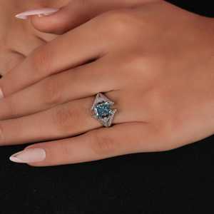 Anillo de vástago dividido de diamante de moissanita Original de corte radiante azul, compromiso de boda de Plata de Ley 925, regalo de diseño único para ella - Product Image 2