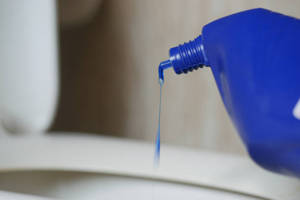 Household Cleaning Chemical Products Toilet Liquid Cleaner Pine Wood Strong Decontamination Deodorant <b>Stain</b> <b>Removal</b> Liquid - Product Image 2