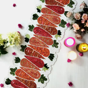 ที่ชาร์จทรงกลมทำด้วยมือสำหรับการรับประทานอาหารสุดหรูและของตกแต่งวันหยุดลูกปัดทำมือไม่เหมือนใครที่รองจานบนเฟอร์นิเจอร์บ้าน - Product Image 1