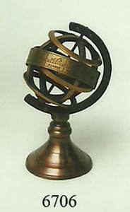 كرة أرضية نحاسية عتيقة / ساعة شمسية - Product Image 6