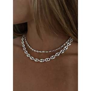 Collar de Cadena Mariner Pequeño y Abullonado con Forma de Corazón Geométrico, Dorado, Moderno, Regalo para Mascotas, Hecho de Acero Inoxidable, Latón y Aleación de Zinc - Product Image 4