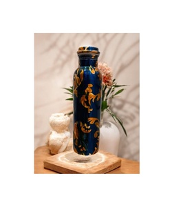 Botella de Cobre Personalizable con Acabado Elegante para el Hogar, Decoración de Estilo de Vida de Lujo que Agrega un Atractivo Visual y Valor para la Salud - Product Image 6