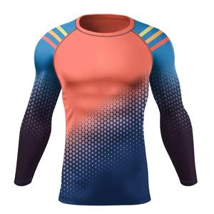 Rash Guard Factory Precio al por mayor Diseño personalizado Manga larga Hombres O Cuello Hombres Rash Guards Calidad Premium Rush Guard para hombres - Product Image 1