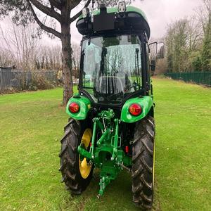 Venta al por mayor de tractores agrícolas John Deeere 3039R entrega rápida en stock Comprar ahora maquinaria fiable para el trabajo agrícola - Product Image 3