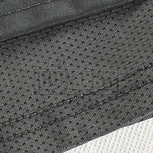 Pantalones cortos de gimnasio de secado rápido transpirables de alta calidad para hombres Pantalones cortos de entrenamiento personalizados para Fitness y entrenamiento Diseño elegante de la calle principal - Product Image 4