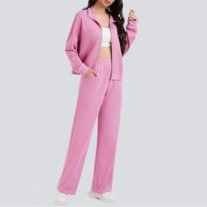 Ensemble de survêtement deux pièces pour femme, coupe ajustée, à capuche, imprimé personnalisé, avec chemise à manches longues et pantalon - Product Image 2
