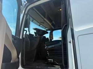 รถบรรทุกดัมพ์หนัก Mercedes Actros 1848 4X2 ปี 2021 มือสอง เครื่องยนต์ดีเซล ยูโร 5 -500 แรงม้า ความจุ 50 ตัน พวงมาลัยซ้าย เกียร์อัตโนมัติ - Product Image 2